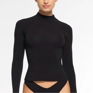 SKIMS Cotton Jersey Turtleneck Top S TP-LST-4180